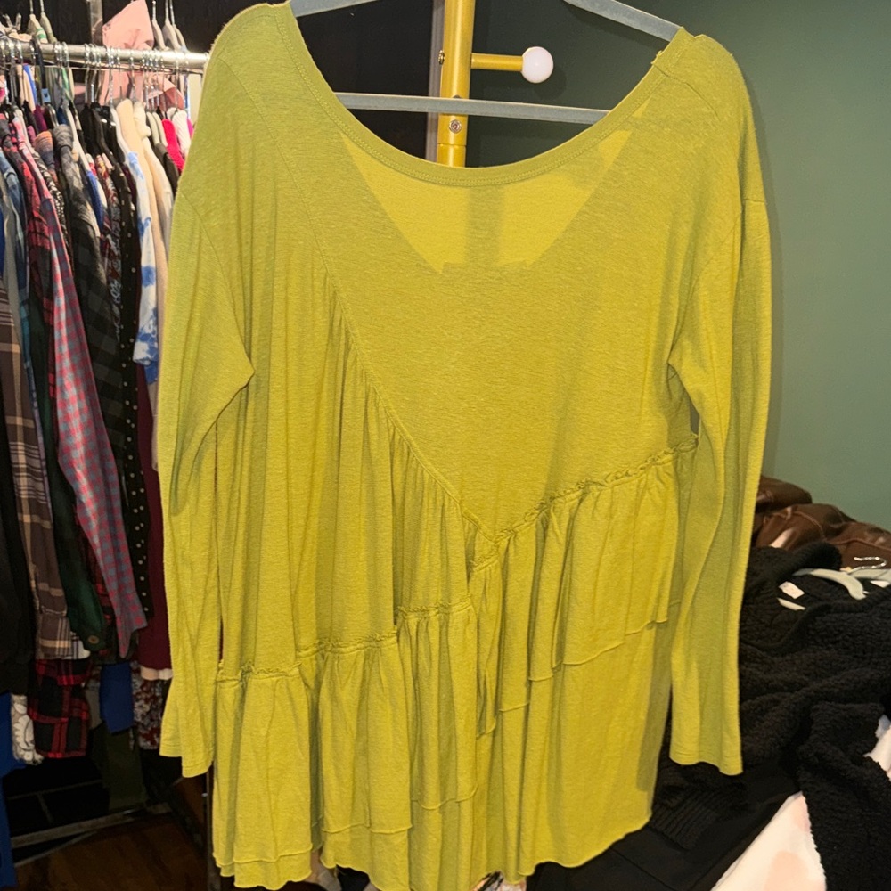 Free People Beach Women's Green Ruffle Top sz XS